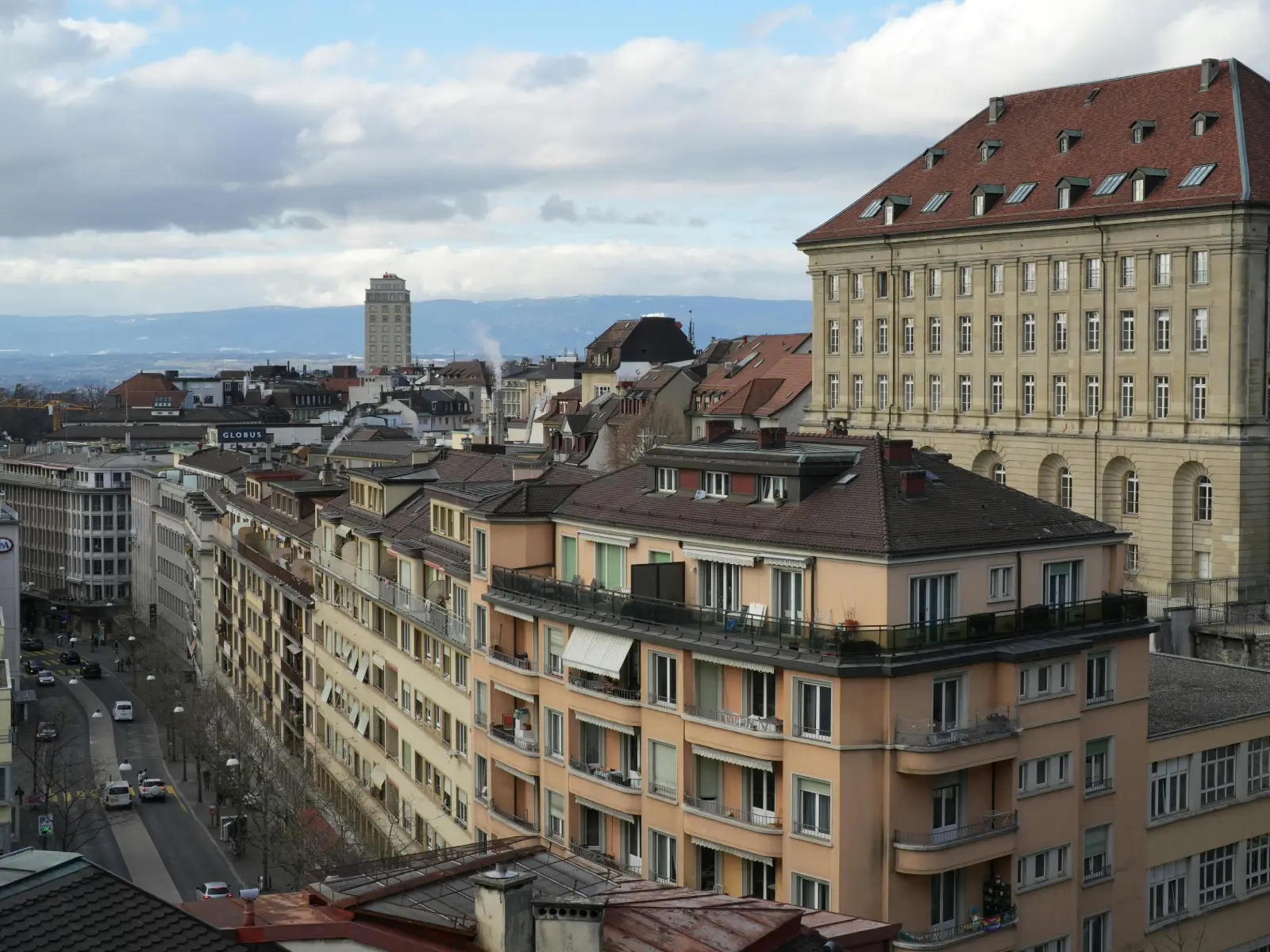 Votre présence web à Lausanne, depuis l'autre rive